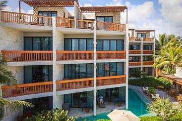 هتل Alea Tulum