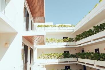 Antera Hotel & Residences