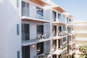 Antera Hotel & Residences