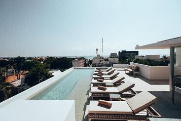 Antera Hotel & Residences