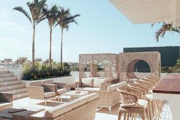 Antera Hotel & Residences