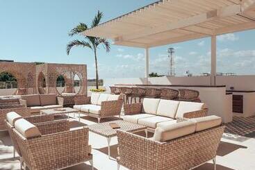 Antera Hotel & Residences