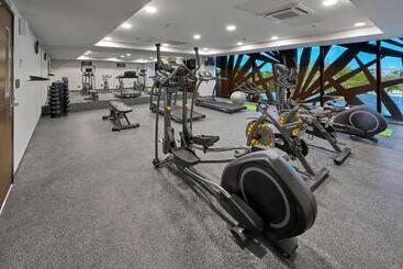 هتل City Express Plus By Marriott Merida