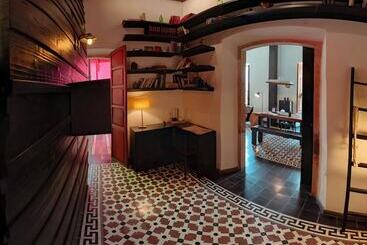 Elena De Cobre, Leon, A Member Of Design Hotels