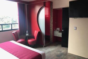 هتل Jard Inn Adult Only