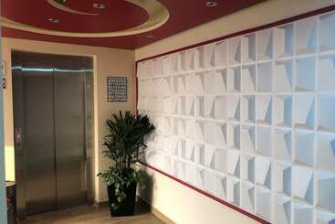 هتل Jard Inn Adult Only