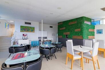 هتل Chipichape Inn
