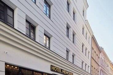 هتل Memories Oldtown