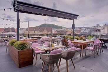 هتل Memories Oldtown