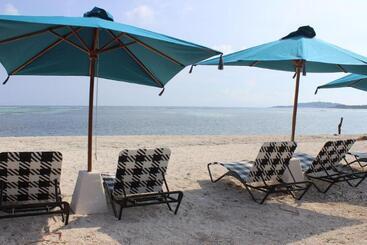 هتل Mola2 Resort Gili Air