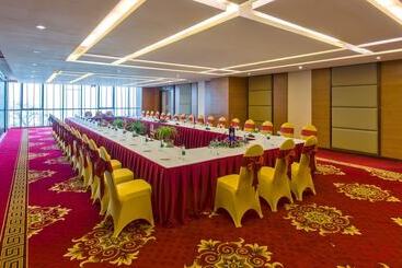 هتل Muong Thanh Luxury Quang Ninh