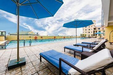 هتل Muong Thanh Luxury Quang Ninh