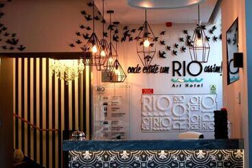 هتل Rio Art