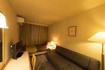 Sky Hotel Uozu