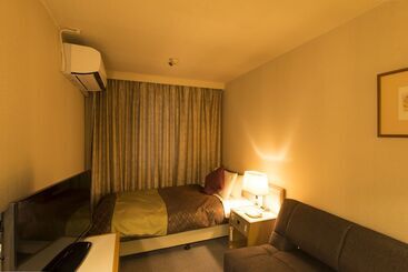 Sky Hotel Uozu