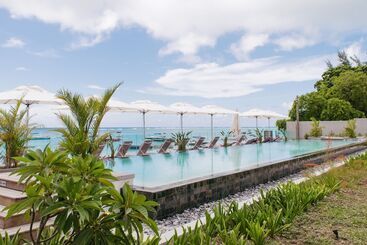 O Biches By Horizon Holidays