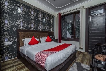 Oyo 15989 Rc Residency