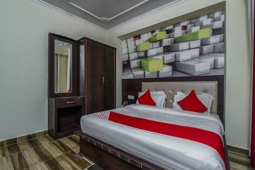 Oyo 15989 Rc Residency