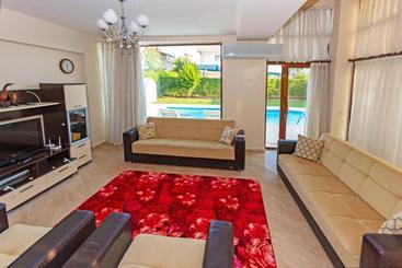 Paradise Town Villa Daisy