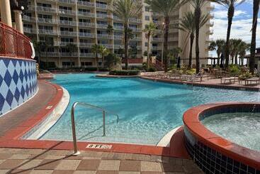 Shores Of Panama Resort