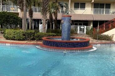 Shores Of Panama Resort