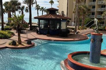 Shores Of Panama Resort