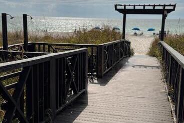 Shores Of Panama Resort