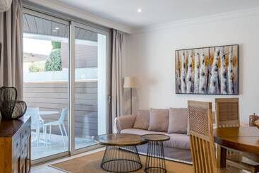 Apartamentos Marivent By Brava Hoteles