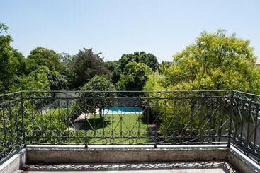 تختخواب و صبحانه Marquês Garden House By Olivia