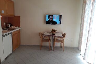 هتل Avlu 4