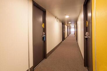 B&b Hotel Meaux