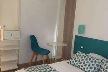 Brit Hotel Salon De Provence