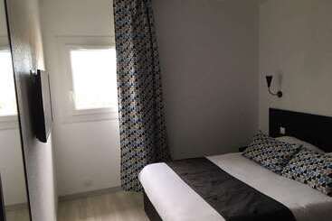 Brit Hotel Salon De Provence