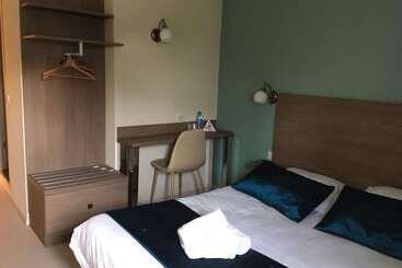 Brit Hotel Salon De Provence