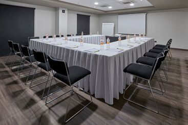 هتل City Express By Marriott Ensenada