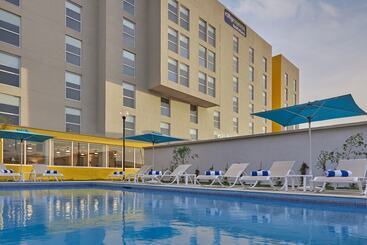 هتل City Express By Marriott Ensenada