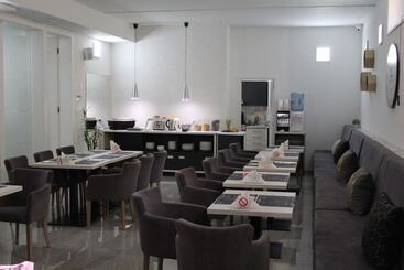 Garni Hotel 11tica Dm
