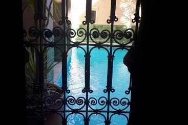 هتل Hôtel Riad Dar Daïf