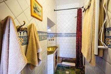 هتل Hôtel Riad Dar Daïf
