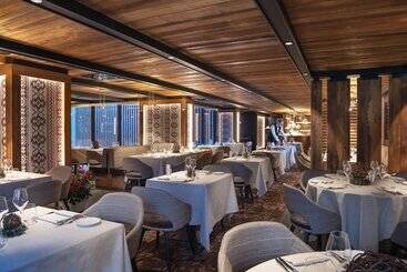 Le Massif Hotel & Lodge Courmayeur The Leading Hotels Of The World