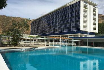 هتل Marriott Maracay Golf Resort
