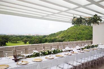 هتل Marriott Maracay Golf Resort