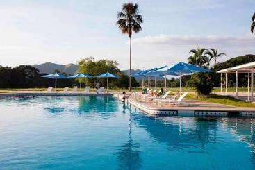 هتل Marriott Maracay Golf Resort