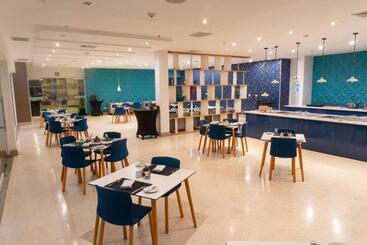 هتل Marriott Maracay Golf Resort