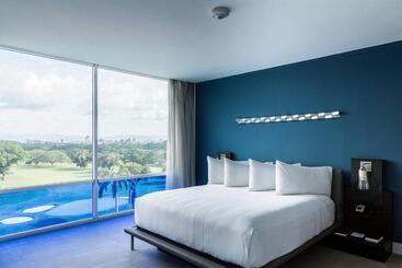 هتل Marriott Maracay Golf Resort