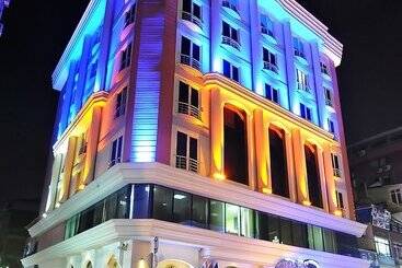 هتل My House