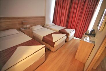 هتل The Marmaris Boutique