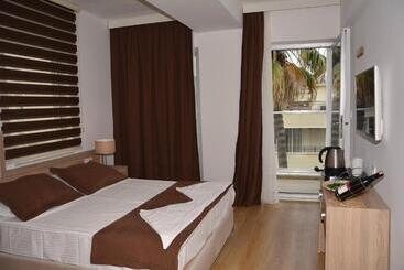 هتل The Marmaris Boutique