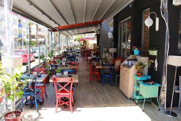 هتل The Marmaris Boutique
