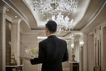 هتل The St. Regis Zhuhai